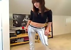 American in tight silver leggings - xHamster.com