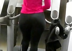 Big fat juicy spandex butt