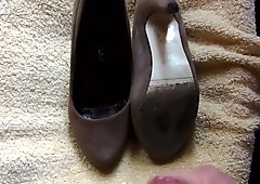 Cum on my mom shoes 5