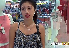 Душ секс - это хороший вариант, чтобы начать день туристы с филиппинской проститутой, которая жарко, как трахается.